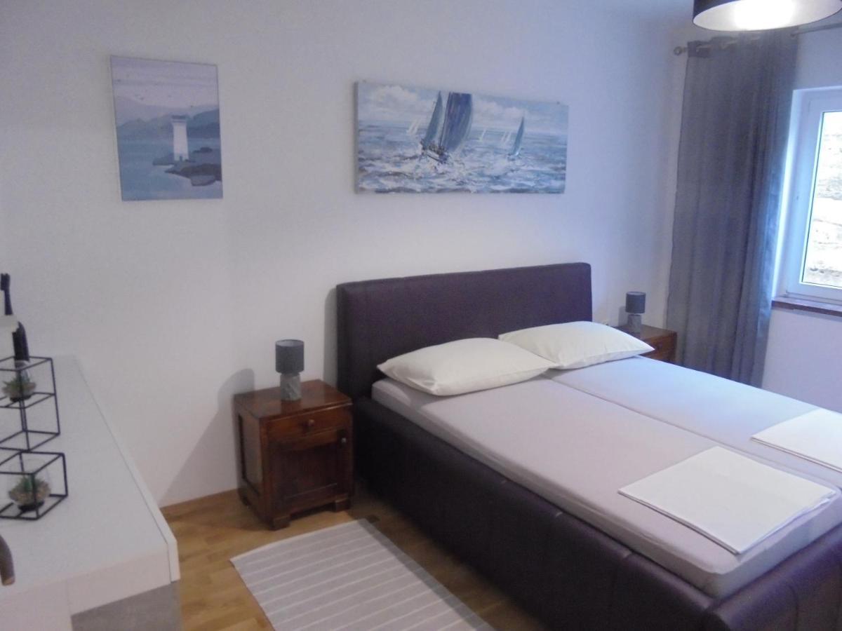 Apartment Maestral Senj  Buitenkant foto